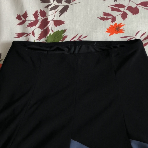 Midi Skirt - Picture 3 of 4